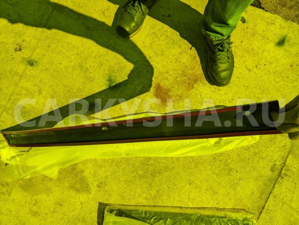 Молдинг на дверь Toyota Land Cruiser 