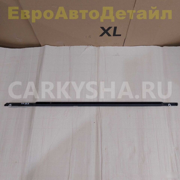 Молдинг передней двери черный Volvo S60 V60 V60CC Volvo V60 оригинальный номер 32274408