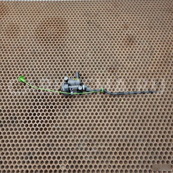 Сервопривод лючка бензобака BMW 5er 