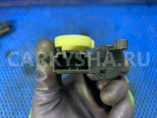 Сервопривод отопителя Volkswagen Polo 5 Volkswagen Polo оригинальный номер 6R0907511D