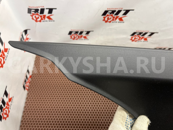 Накладка стойки BMW 3er оригинальный номер 51 43 7 249 671, 51 43 7 249 671, 51437249671, 7249671, 51 43 7 249 659, 51437249659, 7249659