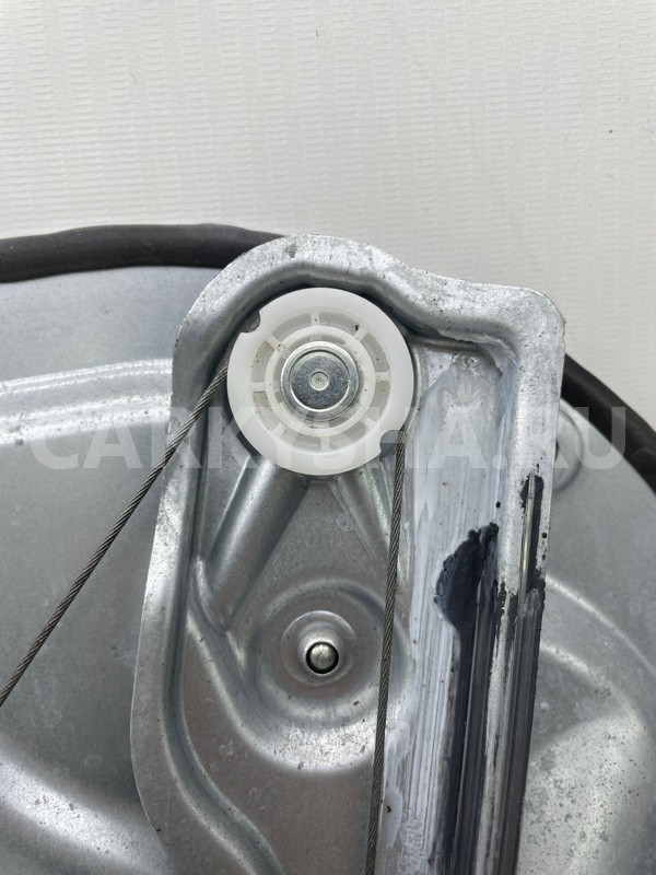 Стеклоподьёмник передний левый Kia Venga YN G4FA Kia Venga 