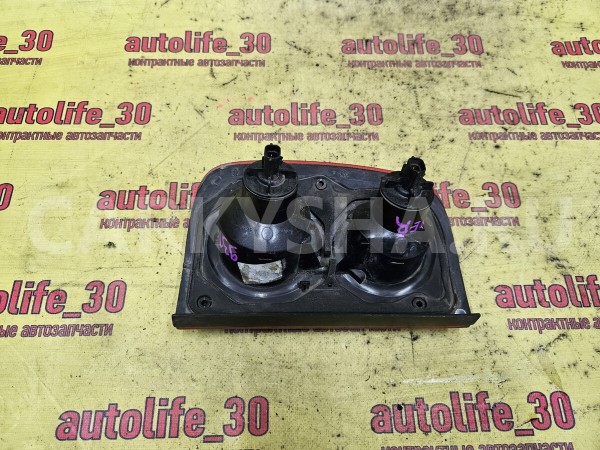 Фонарь задний правый Land Rover Freelander 