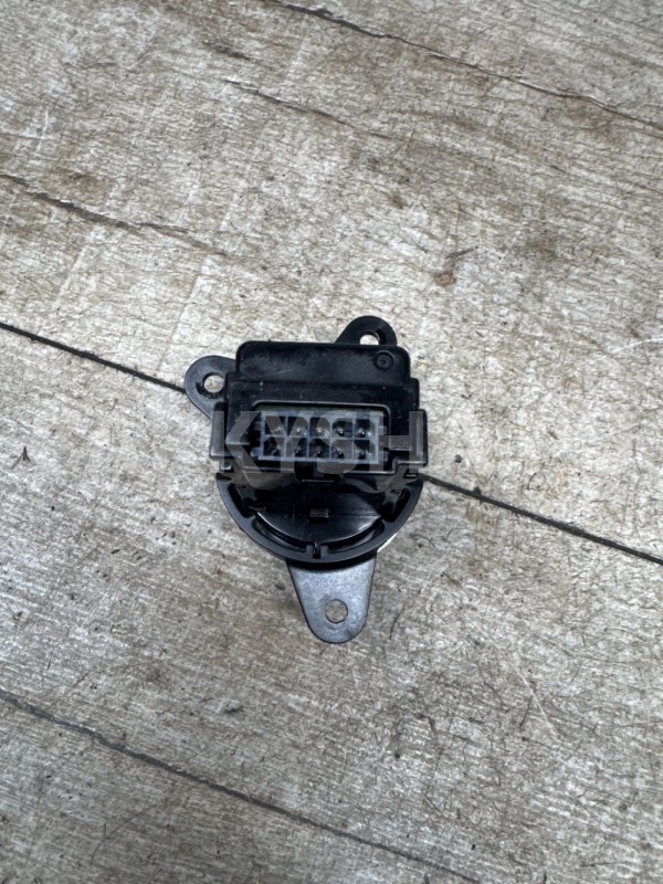 Кнопка старт стоп Ssang Yong Actyon 2010-2021 Ssang Yong Actyon оригинальный номер 8755034000