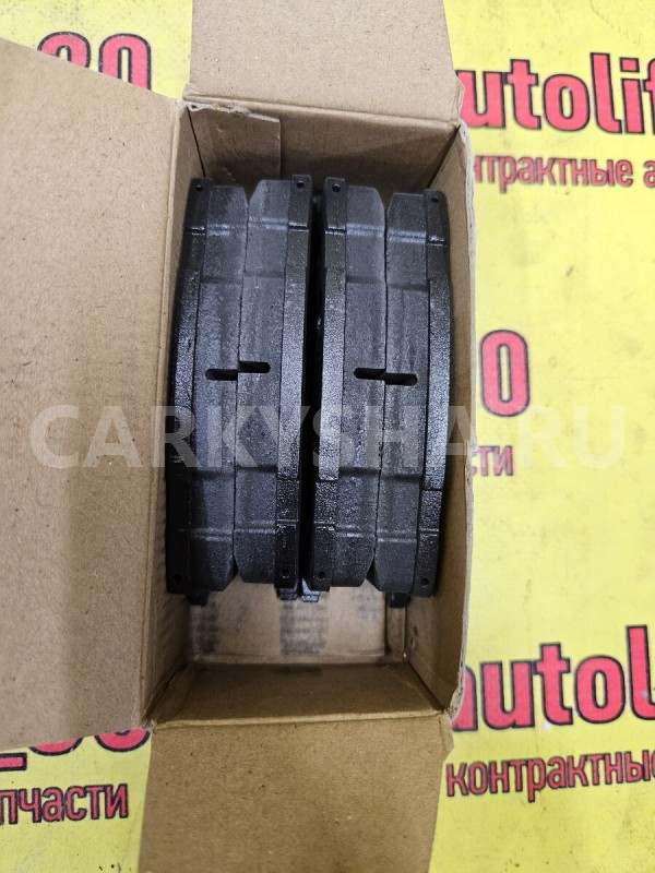 Колодки тормозные Toyota Estima оригинальный номер 0446628090