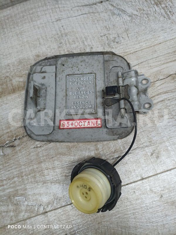 Лючок бензобака Mitsubishi lancer 9 Mitsubishi i оригинальный номер Mn24434