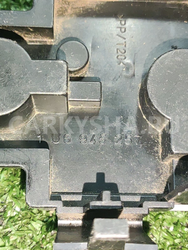 Плата заднего левого фонаря Skoda octavia a4 Skoda Octavia оригинальный номер 1U6945257