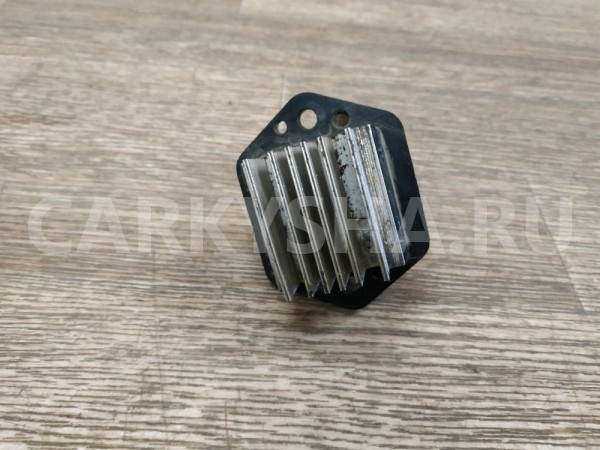 Резистор отопителя Kia Shuma 