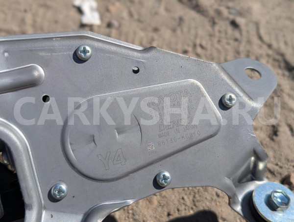 Моторчик заднего дворника Toyota Yaris оригинальный номер 85130-K0040