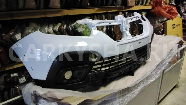 Бампер sandero  stepway 18- белый Renault Logan II Рестайлинг – седан Stepway оригинальный номер 620220494r