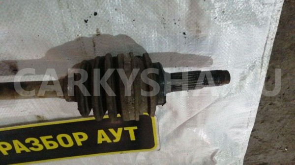 Привод правый Toyota Starlet P70 2E МКПП Toyota Starlet 