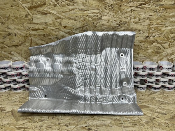 Тепловая защита глушителя Toyota RAV 4 IV (CA40) Рестайлинг оригинальный номер 58327-42020