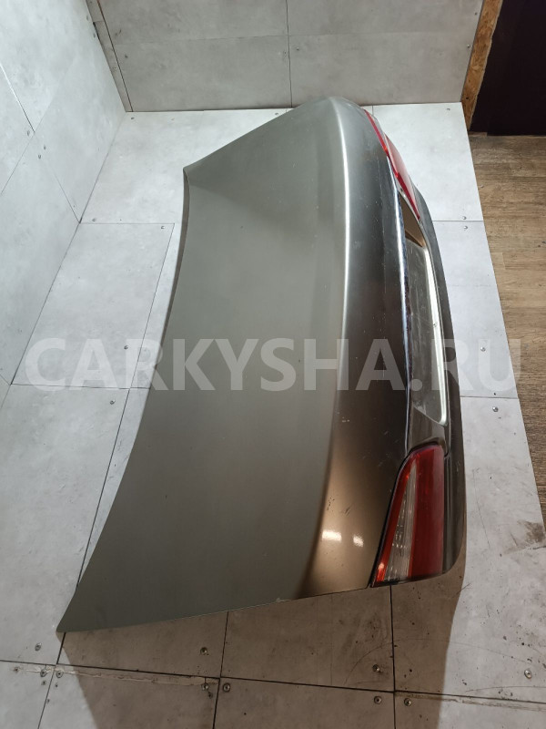 Крышка багажника Nissan Cefiro оригинальный номер H43002Y0CM