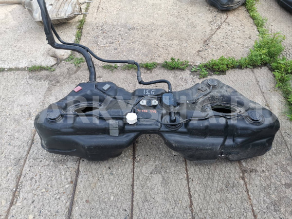 Бак топливный Mercedes-Benz E-класс W212 Mercedes-Benz E-klasse оригинальный номер A2124708801