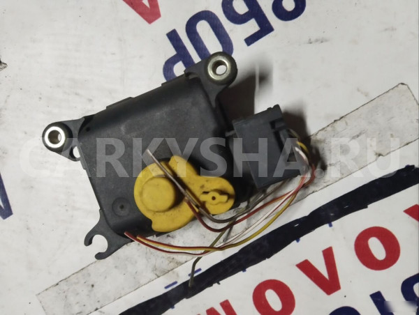 Корпус отопителя на Volkswagen Golf IV 8D2820511C Volkswagen Polo оригинальный номер 8D2820511C