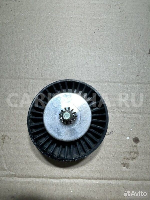Обводной ролик BMW 3 E92 N54B30 2010 BMW 3er оригинальный номер 11 28 7 556 251