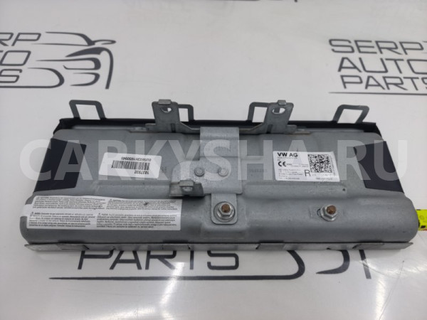 Подушка безопасности коленей Skoda Octavia A7 1.5 Skoda Octavia 