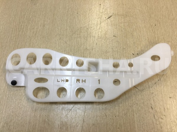 Кронштейн ковролина правый Toyota Camry VIII (XV70) оригинальный номер 58543-33110