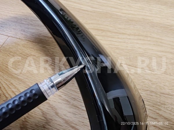 Накладка торпедо Nissan Terrano 2018 682601379R F4R Nissan Terrano 