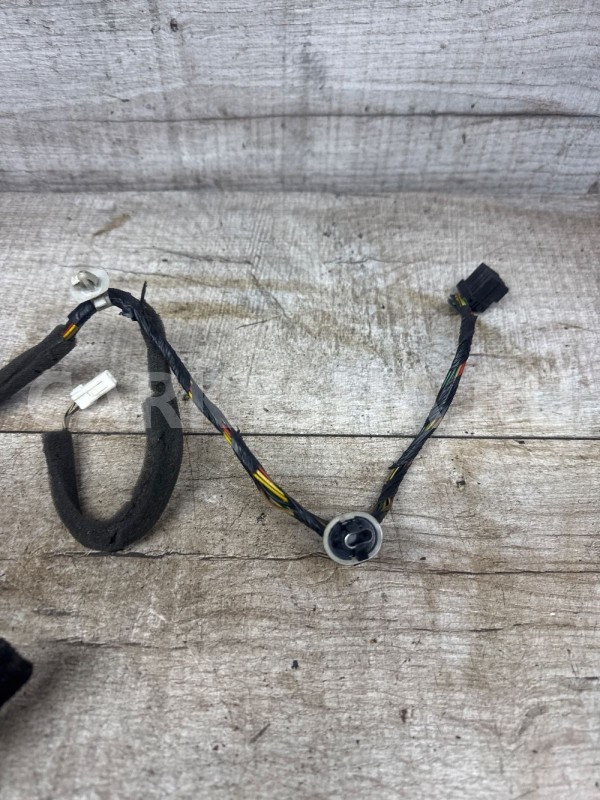 Проводка двери правой передней  Actyon 2 new рест Ssang Yong Actyon оригинальный номер 8270934040