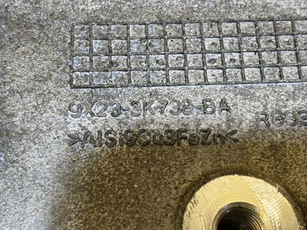 Кронштейн гидроусилителя Jaguar XF AJ-TD V6 306DT Jaguar XF оригинальный номер C2Z4777