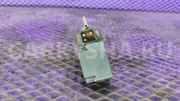 Вакуумный клапан Mercedes-Benz W124 Mercedes-Benz W124 