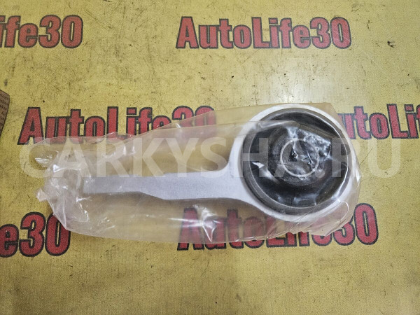 Сайлентблок переднего рычага Nissan Murano оригинальный номер 545009W200