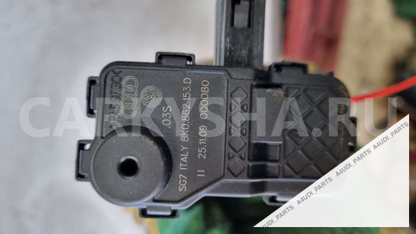 Замок лючка топливного бака Audi A5 I (2007—2011) Audi 200 оригинальный номер 8K0862153D