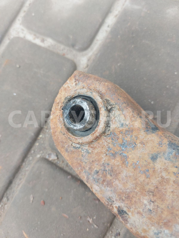 Рычаг задний нижний Mazda 3 BK седан Mazda 2 оригинальный номер BP4K28300E