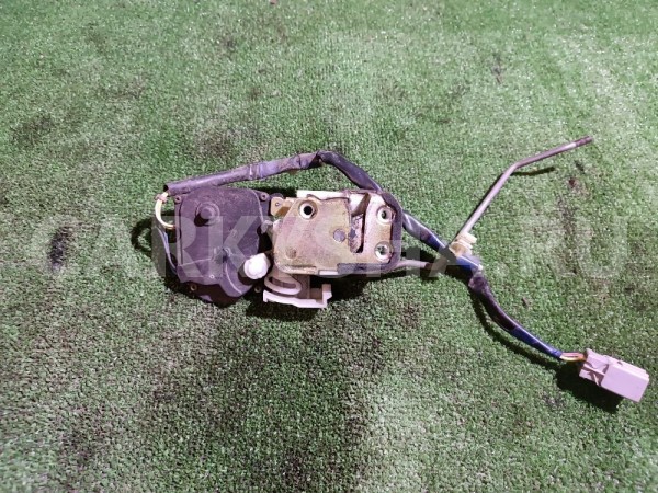 Замок двери передней правой Rover 200 