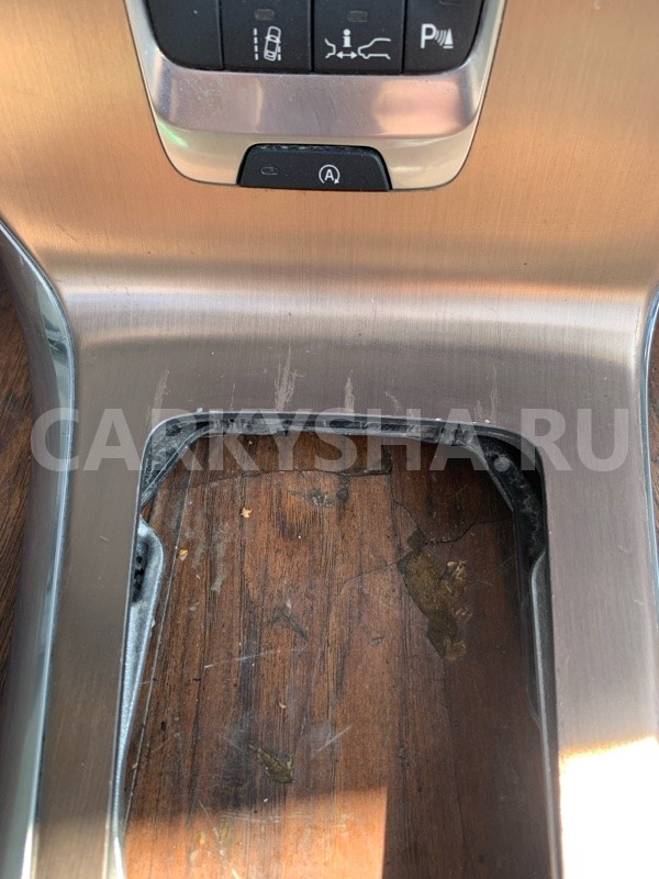 Консоль центральная Volvo V40 2016-2020 31306639 Volvo V40 