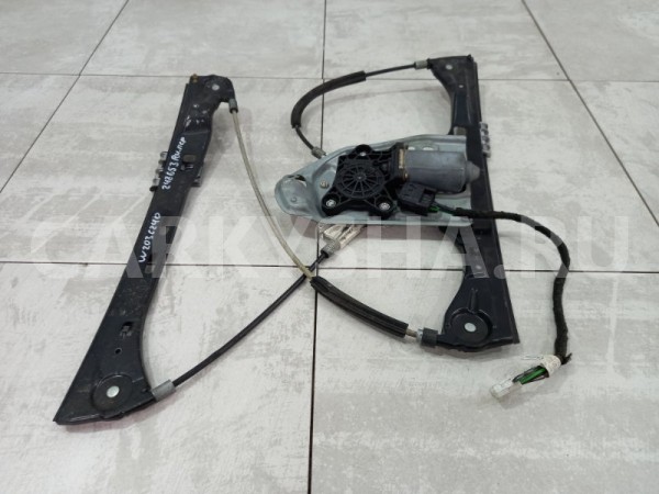 Стеклоподъемник Mercedes C320 2037201846 W203, передний правый Mercedes-Benz C-klasse 