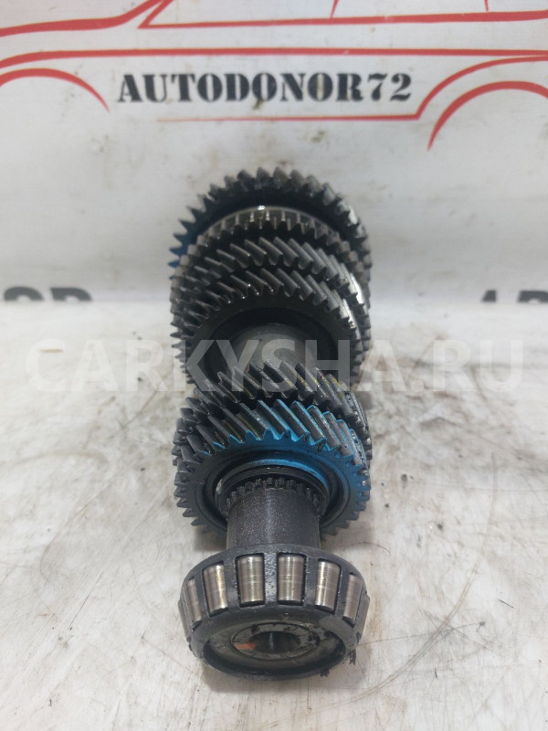 Вторичный вал Toyota Yaris II ркпп Toyota Yaris оригинальный номер 3332152040