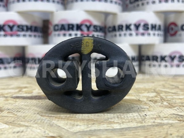 Кронштейн глушителя Lexus NX II оригинальный номер 17565-22040