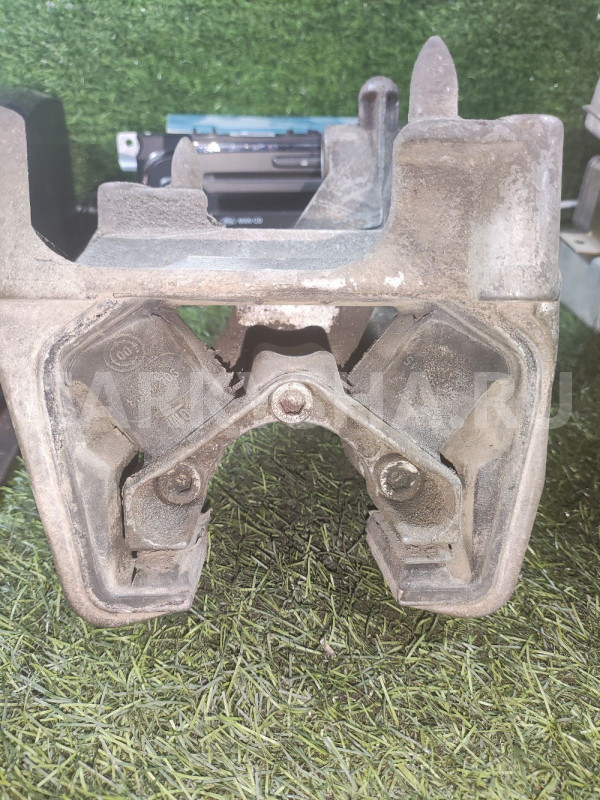 Кронштейн двигателя задний Opel Vectra B Opel Vectra оригинальный номер 90497583