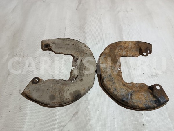 Пыльник тормозного диска передний Mitsubishi Diamante 