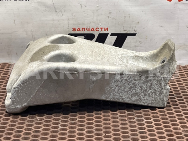 Кронштейн двигателя BMW 3er оригинальный номер 22 11 6 860 273, 22 11 6 860 273, 22116860273, 6860273, 22 11 6 788 609, 22116788609, 6788609