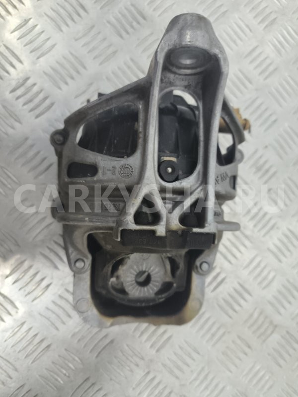 Подушка двигателя Audi Q7 2017 4M0199372FF 4M CRTA, правая Audi Q7 