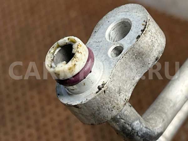 Трубка кондиционера BMW 3er оригинальный номер 64 53 9 151 734, 64 53 9 151 734, 64539151734, 9151734, 64 53 9 151 733, 64539151733, 9151733, 64 53 6 952 992, 64536952992, 6952992, 64 50 9 210 449, 64509210449, 9210449