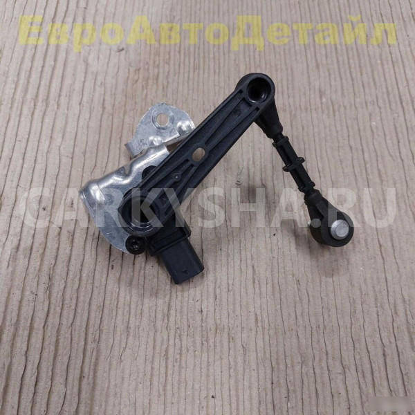 Датчик дорожного просвета Range Rover L460 / L461 Land Rover Range Rover оригинальный номер LR175622