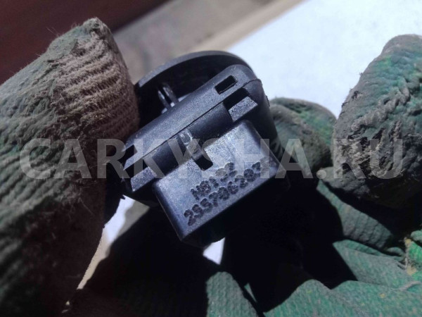 Переключатель регулировки зеркала Renault Duster I рестайлинг (2015—2021) Renault 15 оригинальный номер 255706283r