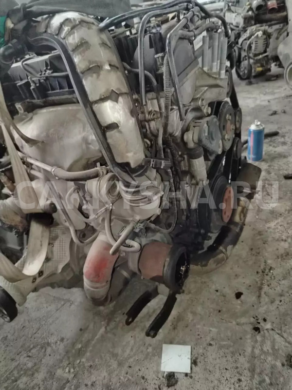 Двигатель Land Rover Range Rover Evoque оригинальный номер LR025366