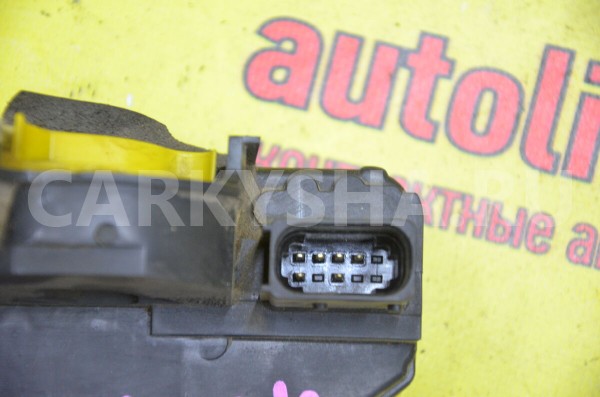 Замок двери задней левой Opel Astra 