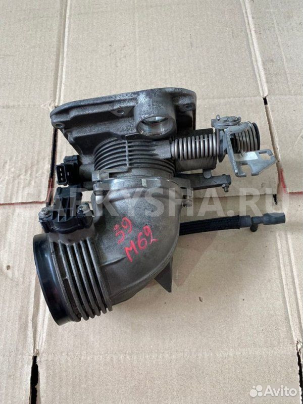 Дроссельная заслонка BMW 5 E39 M62B44 1998 BMW 5er оригинальный номер 13541741671