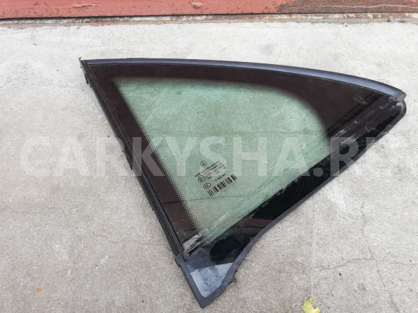 Форточка двери левая задняя A2127303900 Mercedes-Benz E-Class W212 Mercedes-Benz E-klasse оригинальный номер A2127303900