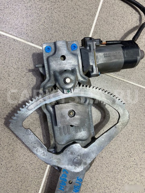 Стеклоподъемник передний левый Jaguar-XJ 1993г Jaguar XJ 