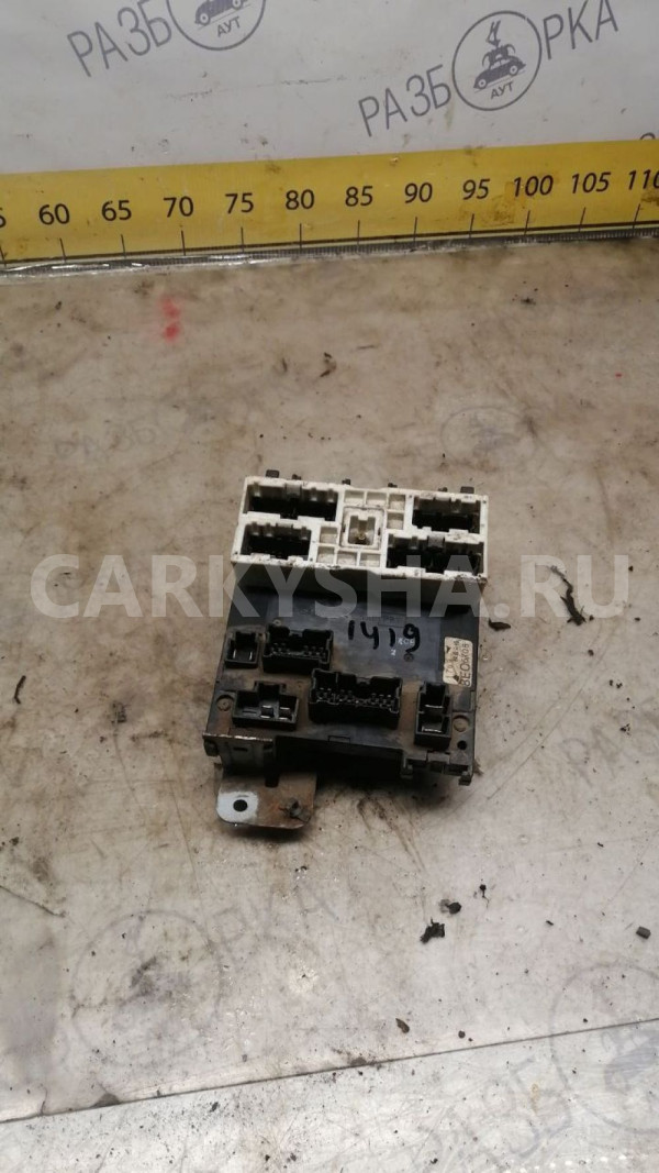 Блок предохранителей Nissan Bluebird U14 1996-2001 Nissan Bluebird оригинальный номер 243503J100