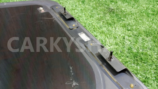 Стекло кузовное глухое заднее правое Infiniti QX56 Infiniti I оригинальный номер 83340ZQ50A