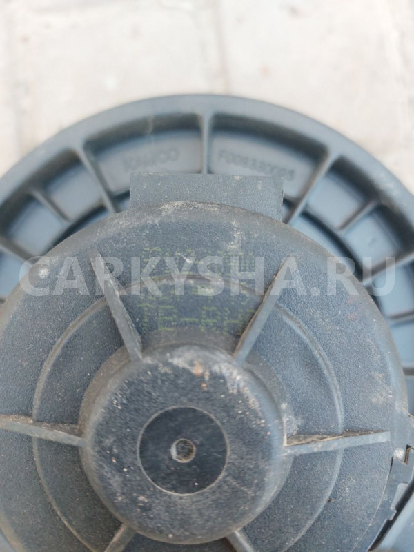 Моторчик отопителя Hyundai Getz Hyundai Getz оригинальный номер 971121C900
