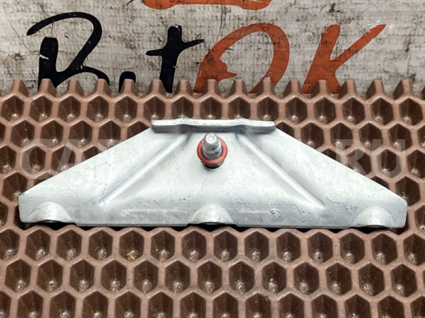 Кронштейн АКБ BMW X1 оригинальный номер 61 21 7 631 587, 61 21 7 631 587, 61217631587, 7631587, 61 21 7 564 274, 61217564274, 7564274, 61 21 1 374 932, 61211374932, 1374932, 61 21 1 374 934, 61211374934, 1374934